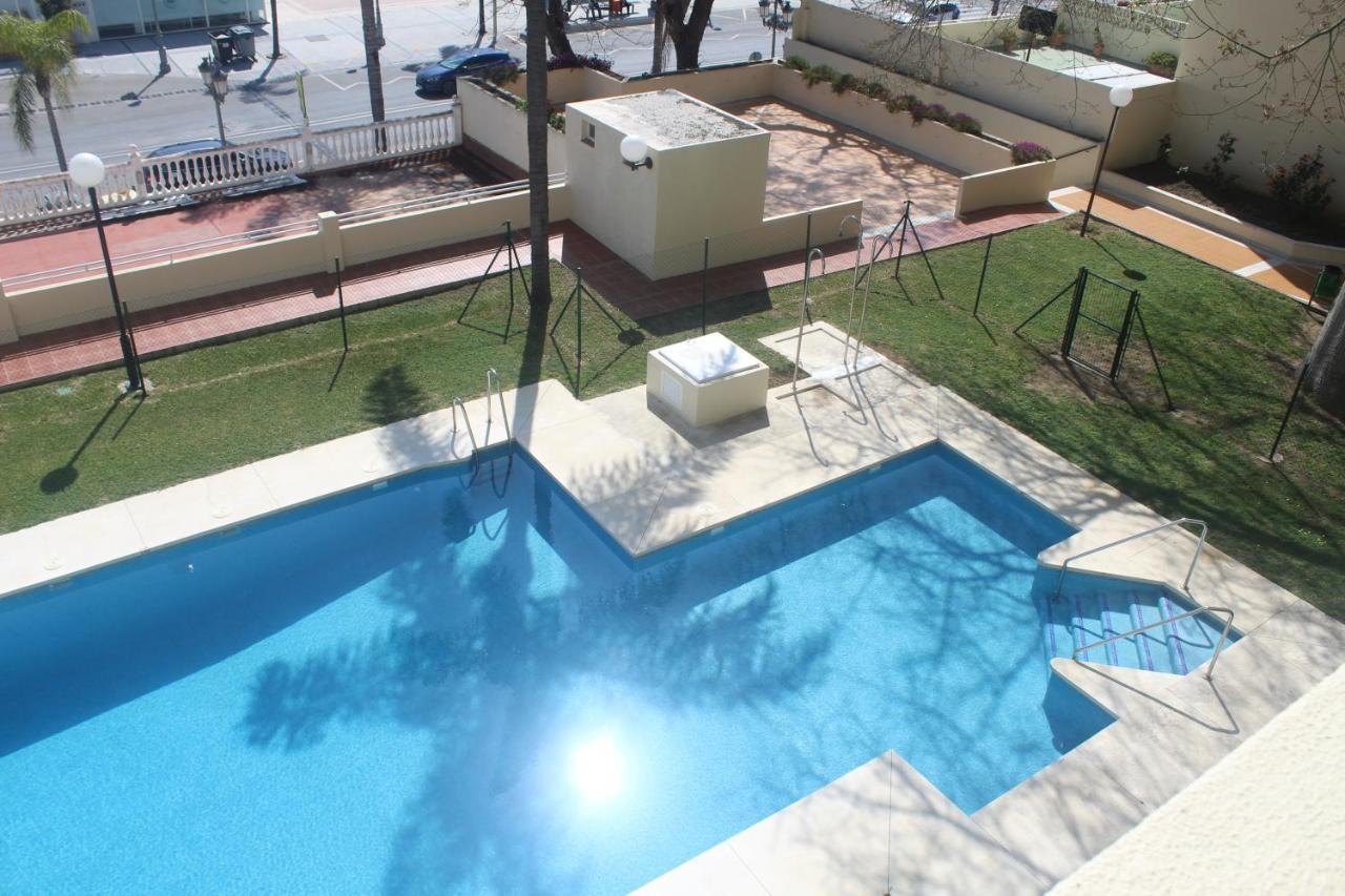 トレモリノスFantastico Apartamento En La Carihuelaアパートメント エクステリア 写真